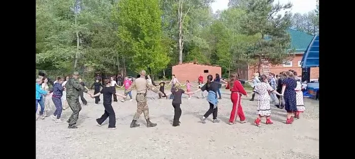 HvrdQtbhqjE